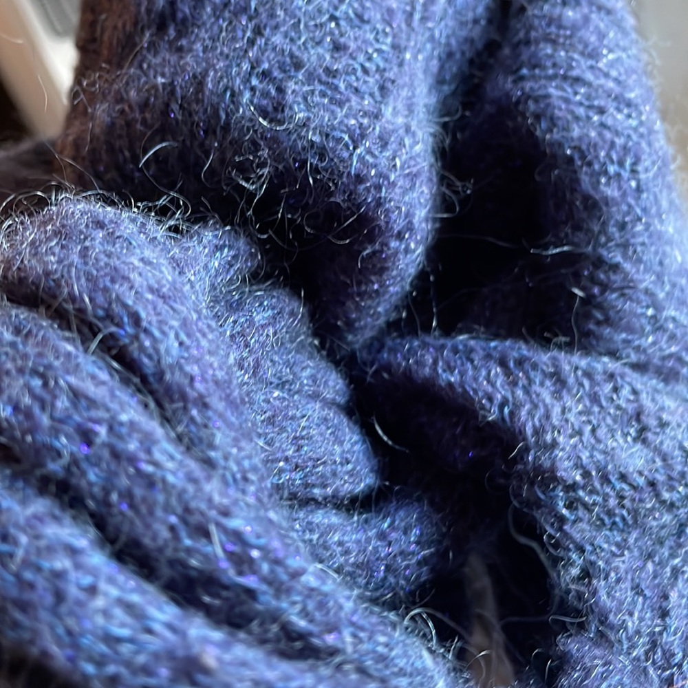 Express Sweater - Picture 12 of 12